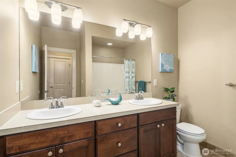 Property photo for 1213 267th Place Se, Sammamish photo 26