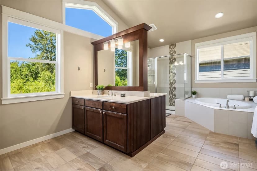 Property photo for 1213 267th Place Se, Sammamish photo 22