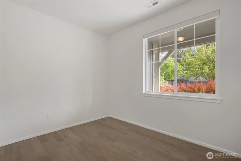 Property photo for 921 Alpine View Drive, Mount Vernon photo 13