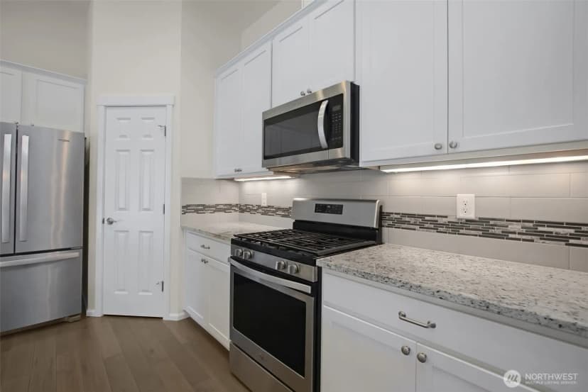 Property photo for 921 Alpine View Drive, Mount Vernon photo 8