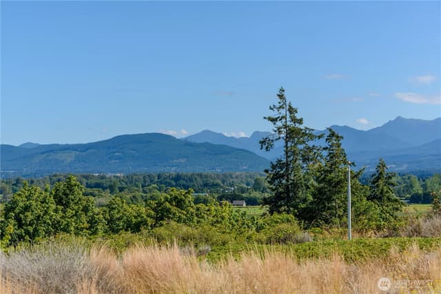 Property photo for 150 Sundial Loop, Sequim photo 3