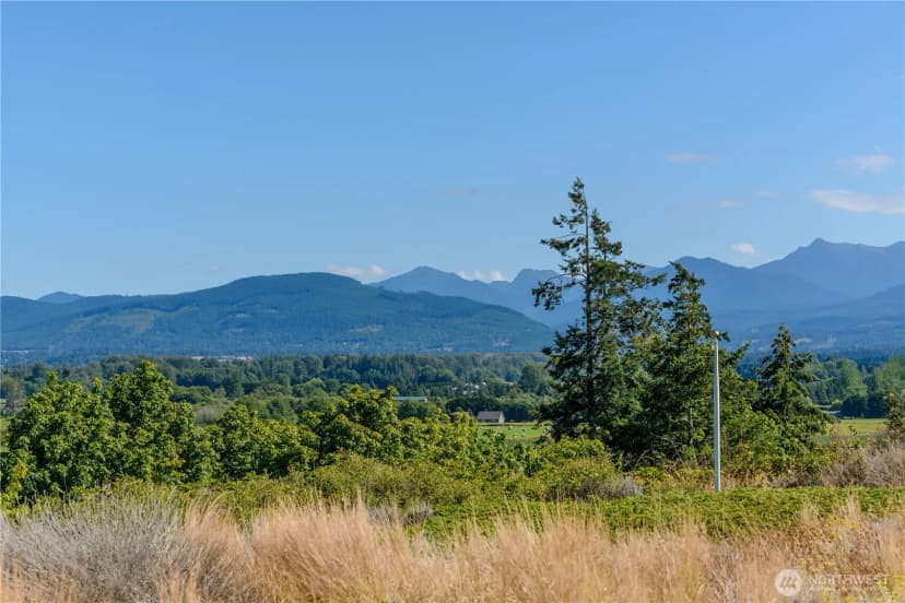 Property photo for 150 Sundial Loop, Sequim photo 3