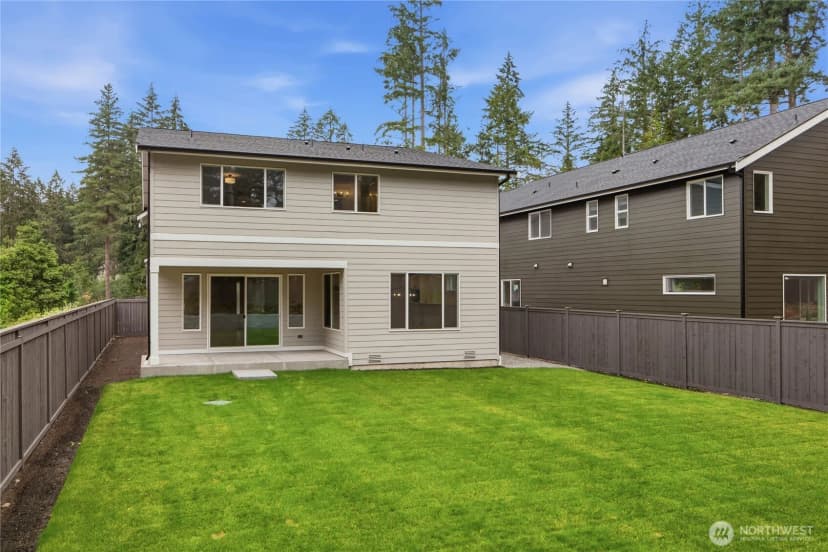 Property photo for 11209 79th Avenue Ct Sw #10, Lakewood photo 3