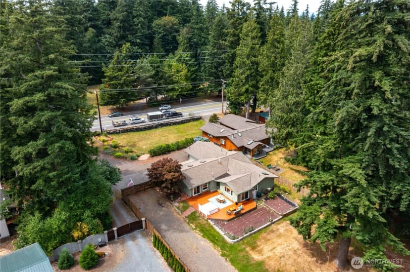 Property photo for 2348 Yew Street Road, Bellingham photo 36