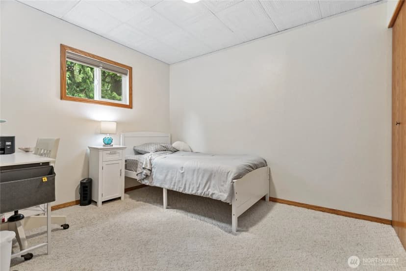Property photo for 2348 Yew Street Road, Bellingham photo 22