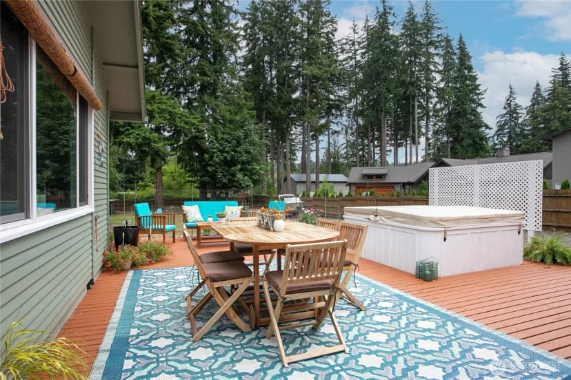 Property photo for 2348 Yew Street Road, Bellingham photo 7