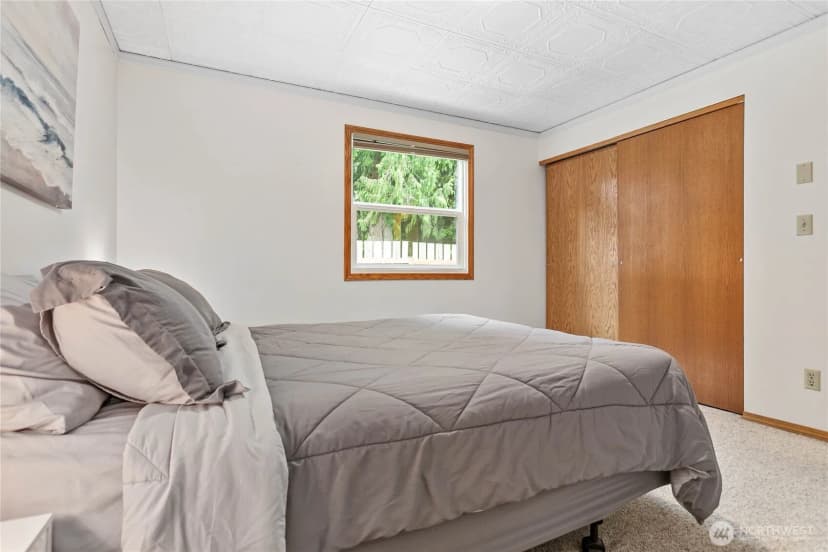 Property photo for 2348 Yew Street Road, Bellingham photo 21