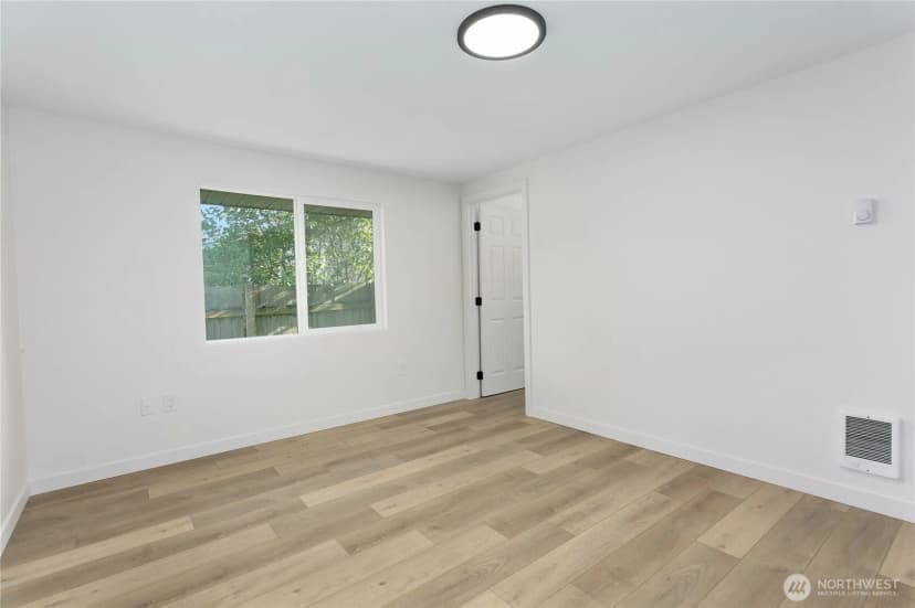 Property photo for 1319 Wood Avenue, Sumner photo 23