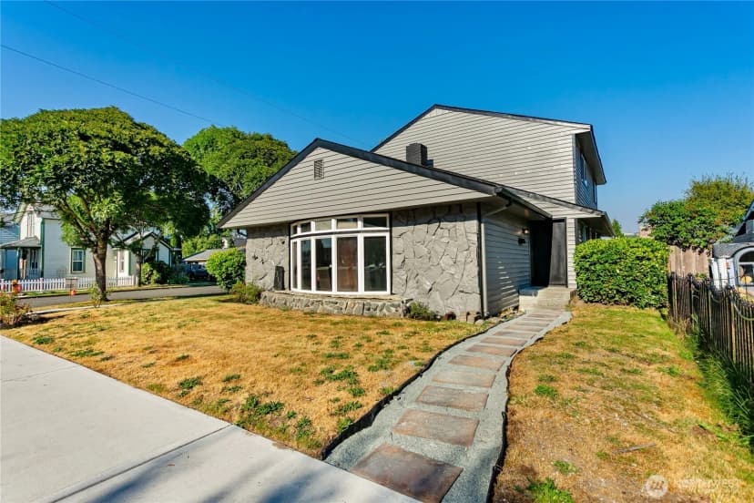 Property photo for 1319 Wood Avenue, Sumner photo 3