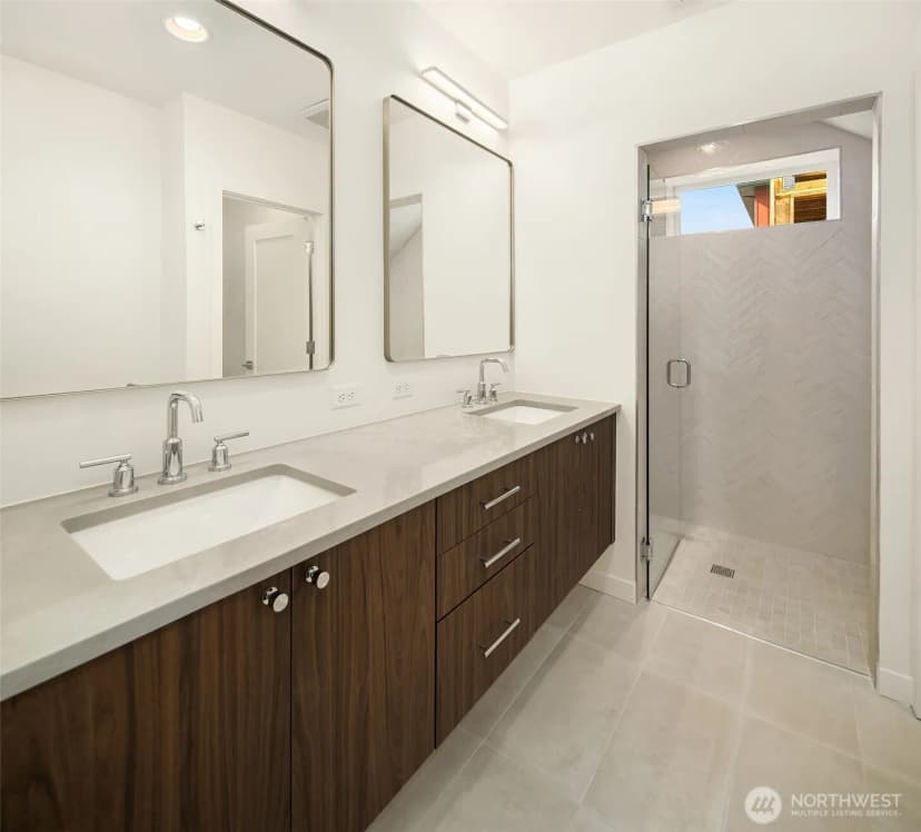 Property photo for 972 Nw 54th Street, Seattle photo 21