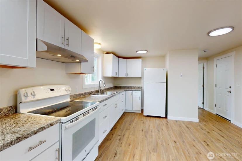 Property photo for 1816 S Melbourne Street #31, Westport photo 10