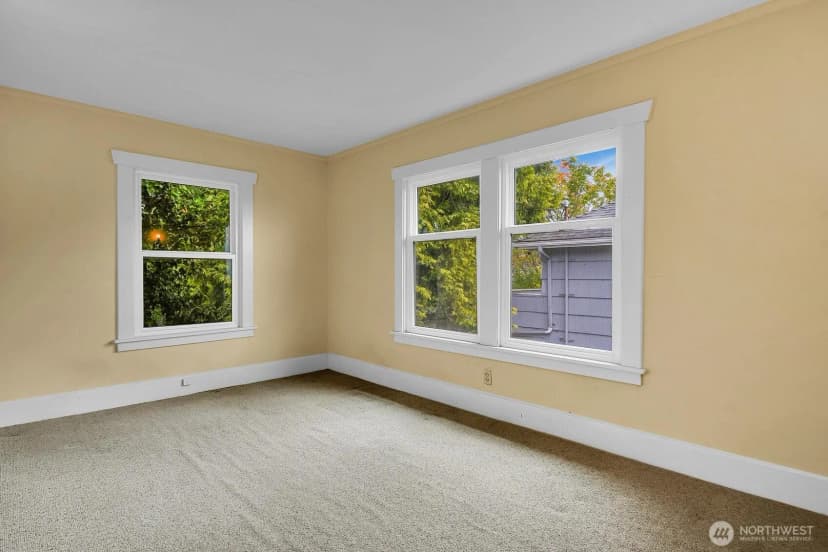 Property photo for 910 11th Avenue E, Seattle photo 21
