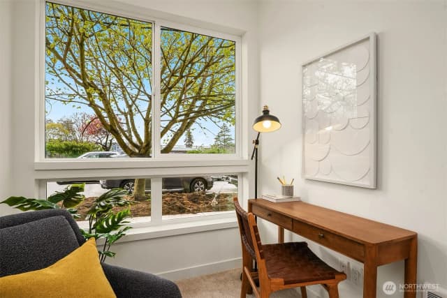 Property photo for 958 Nw 54th Street, Seattle photo 3