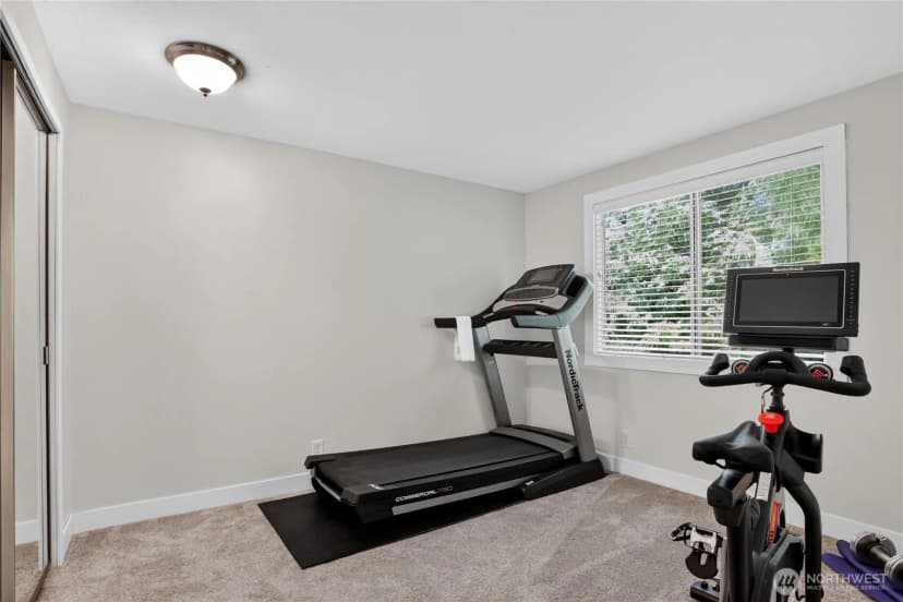 Property photo for 23110 Ne 19th Drive, Sammamish photo 15