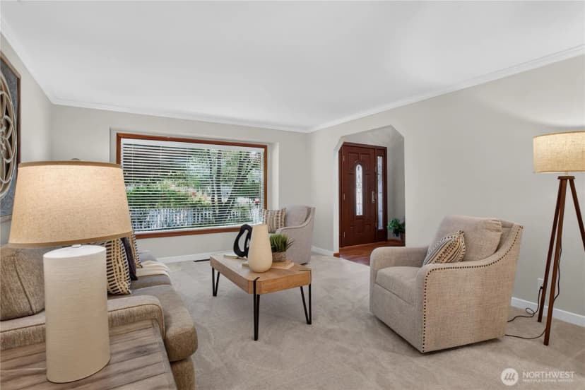 Property photo for 23110 Ne 19th Drive, Sammamish photo 8