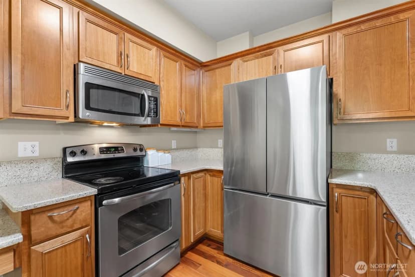 Property photo for 10720 Se 242nd Street #a2, Kent photo 10