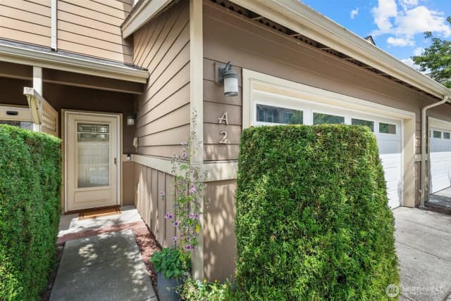 Property photo for 10720 Se 242nd Street #a2, Kent photo 3