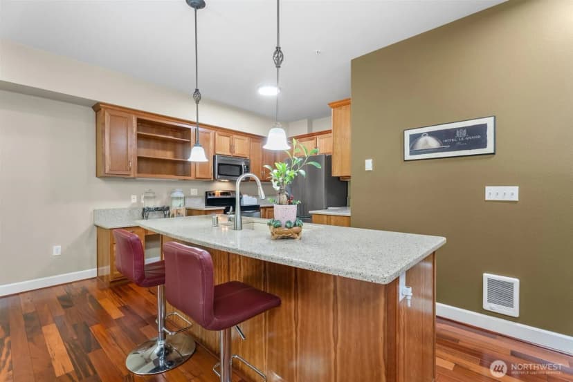 Property photo for 10720 Se 242nd Street #a2, Kent photo 9
