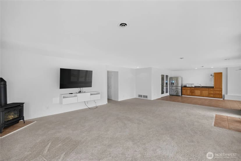 Property photo for 4807 Glasgow Way, Anacortes photo 26