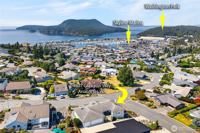 Property photo for 4807 Glasgow Way, Anacortes photo 4