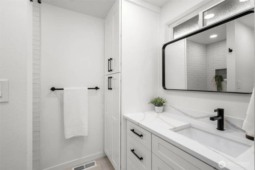 Property photo for 2511 Baymont Place, Bremerton photo 31