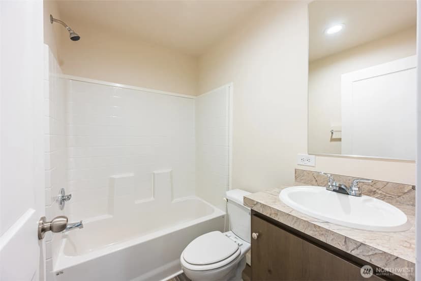 Property photo for 621 Calawah Way #24, Forks photo 10