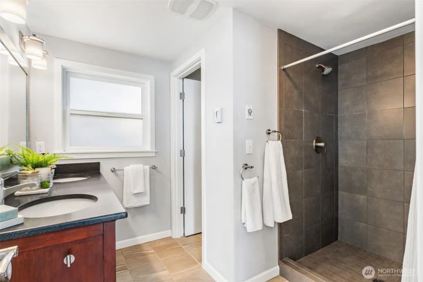 Property photo for 4512 Layman Ter Ne, Tacoma photo 21