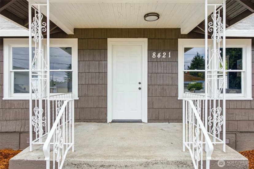 Property photo for 8421 S D Street S, Tacoma photo 3