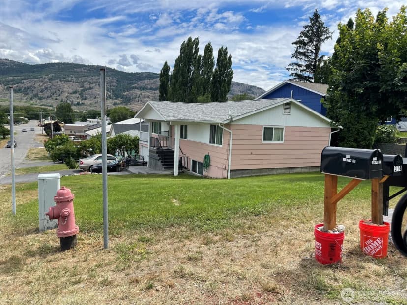 Property photo for 914 17th Avenue, Oroville photo 3