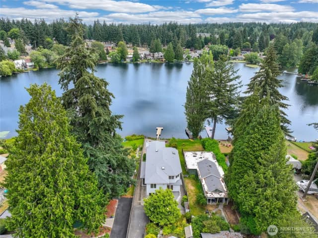 Property photo for 31422 7th Place Sw, Federal Way photo 2
