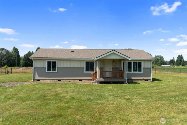 Property photo for 208 Mossyrock Road W, Mossyrock photo 2
