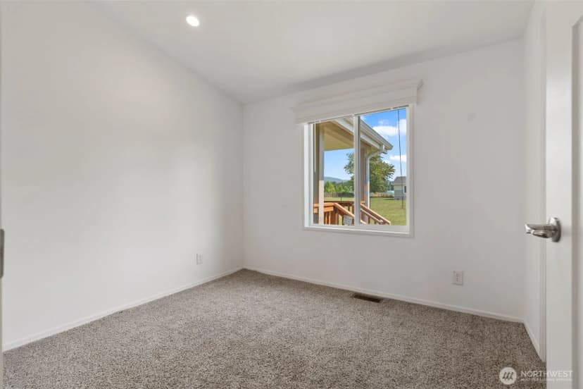 Property photo for 208 Mossyrock Road W, Mossyrock photo 23