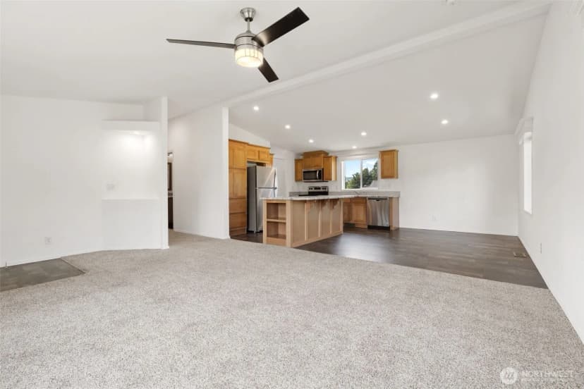 Property photo for 208 Mossyrock Road W, Mossyrock photo 8