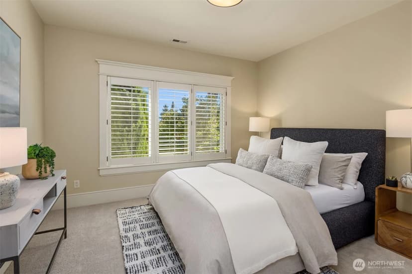 Property photo for 805 92nd Avenue Ne, Bellevue photo 25