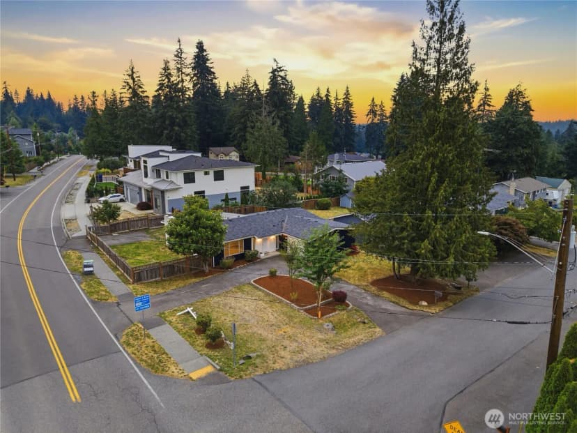 Property photo for 101 161st Street Se, Bothell photo 29