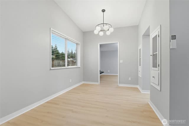 Property photo for 101 161st Street Se, Bothell photo 5