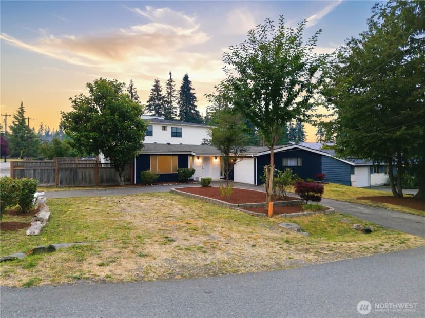 Property photo for 101 161st Street Se, Bothell photo 28