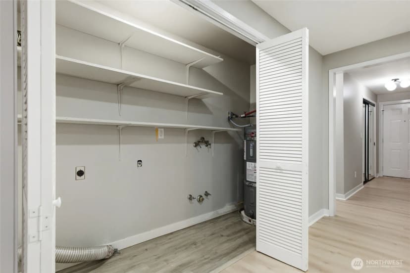 Property photo for 101 161st Street Se, Bothell photo 13