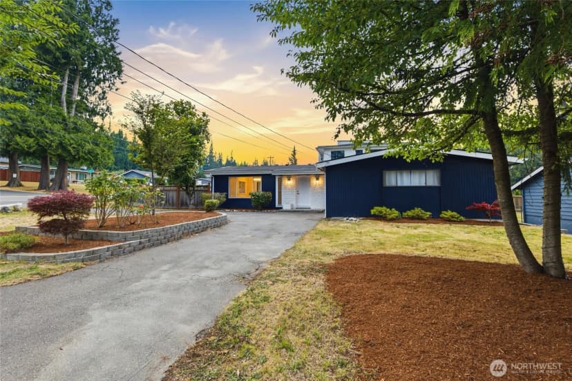 Property photo for 101 161st Street Se, Bothell photo 31