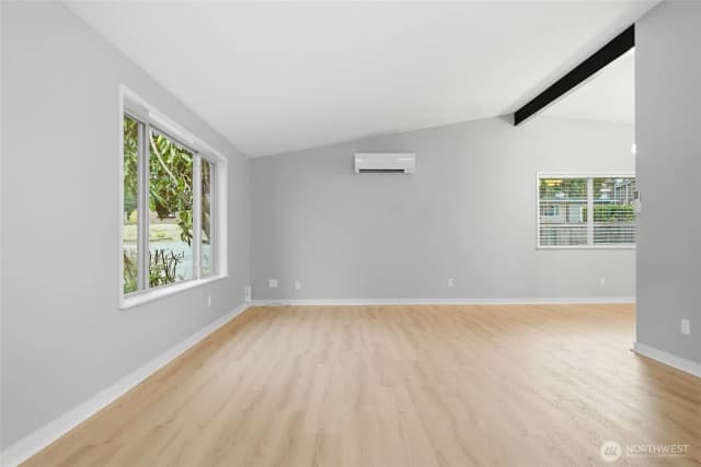 Property photo for 101 161st Street Se, Bothell photo 3