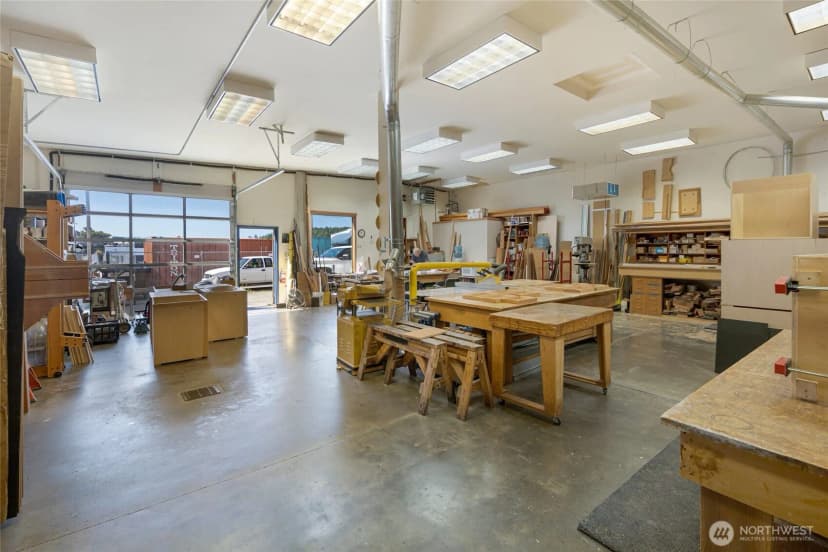 Property photo for 687 Airport Center Road, Friday Harbor photo 9