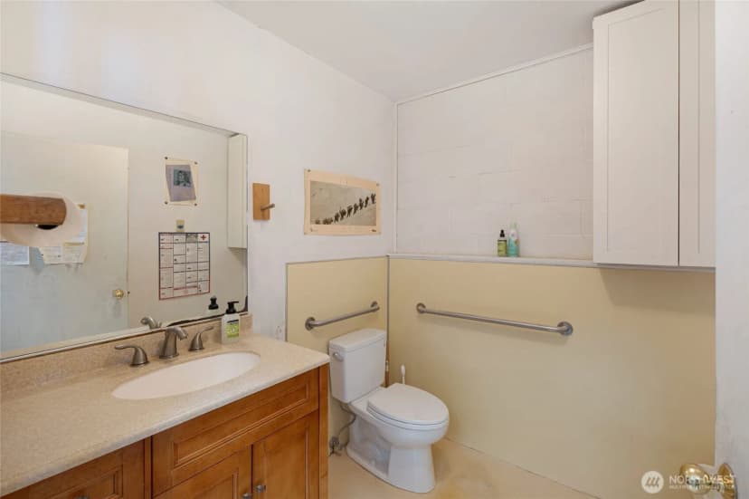 Property photo for 687 Airport Center Road, Friday Harbor photo 10