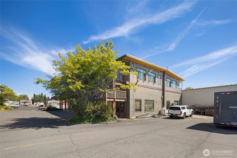 Property photo for 687 Airport Center Road, Friday Harbor photo 5