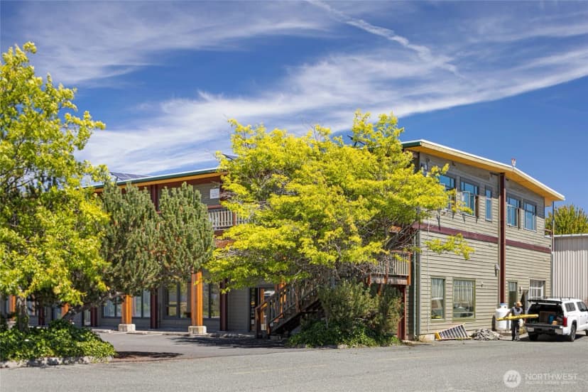 Property photo for 687 Airport Center Road, Friday Harbor photo 6