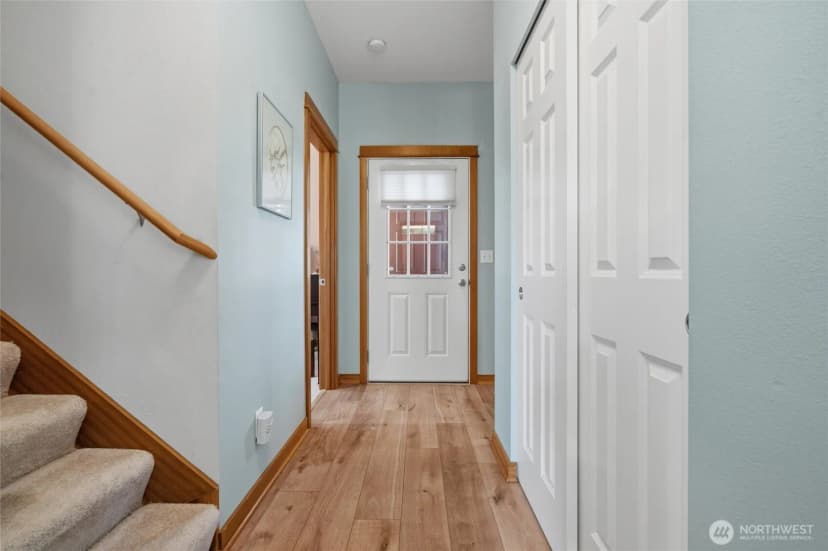 Property photo for 104 Ne Whimbrel Lane, Poulsbo photo 4