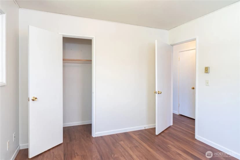 Property photo for 803 T Street, Port Townsend photo 21