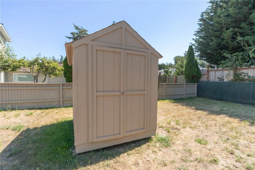 Property photo for 803 T Street, Port Townsend photo 33