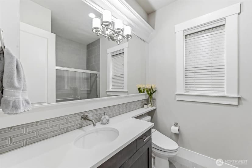 Property photo for 13628 Ne 133rd Place, Kirkland photo 13