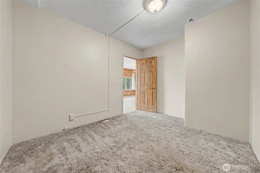 Property photo for 122 Se 3rd Avenue, Soap Lake photo 14