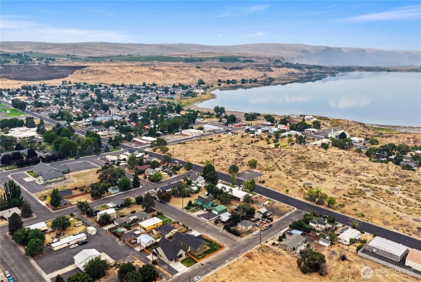 Property photo for 122 Se 3rd Avenue, Soap Lake photo 35